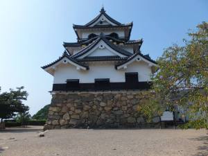 The "tenshu" or main keep at Hikone Castle, undamaged through the centuries. Photo by Jose Ramos, September 13, 2013